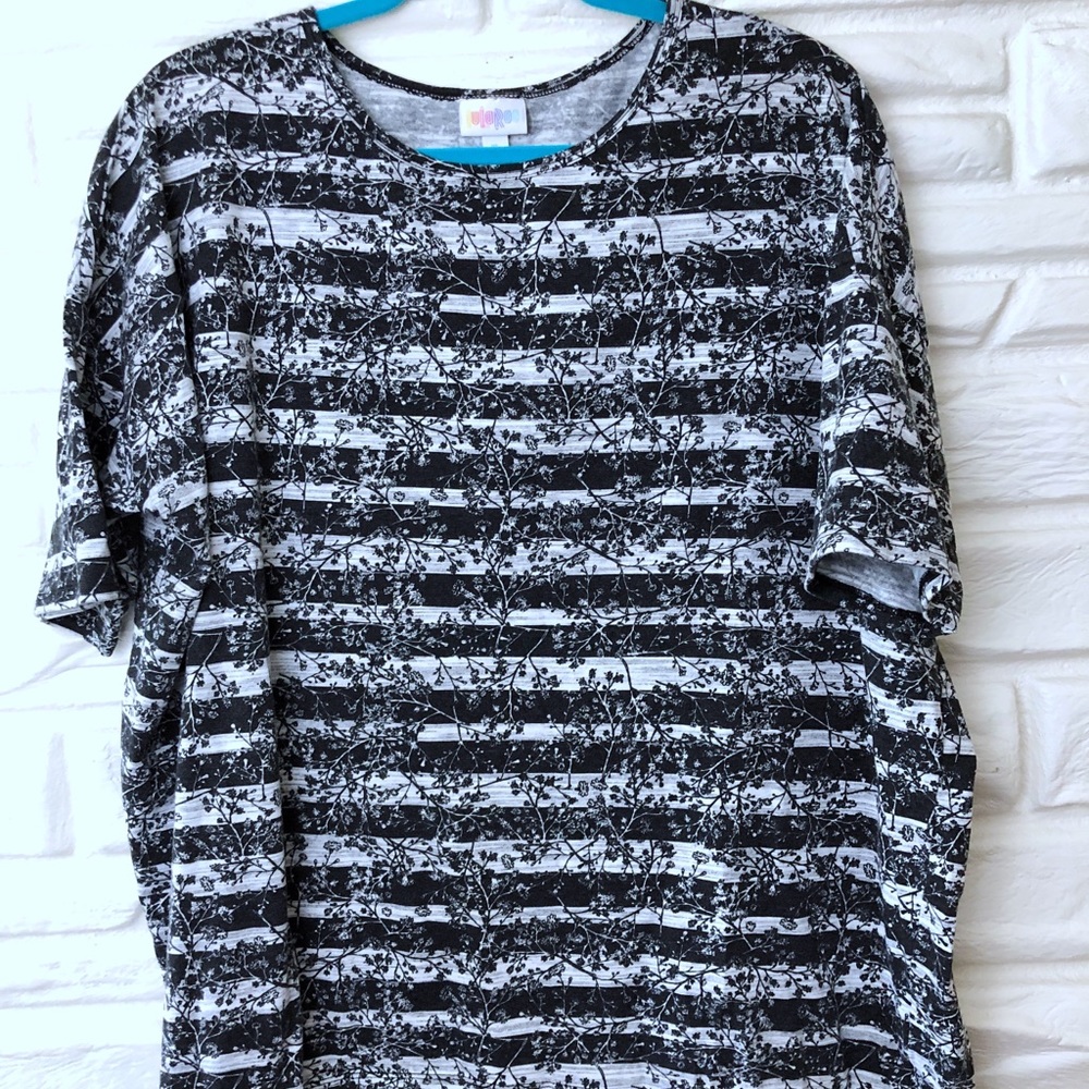 LuLaRoe Irma XL